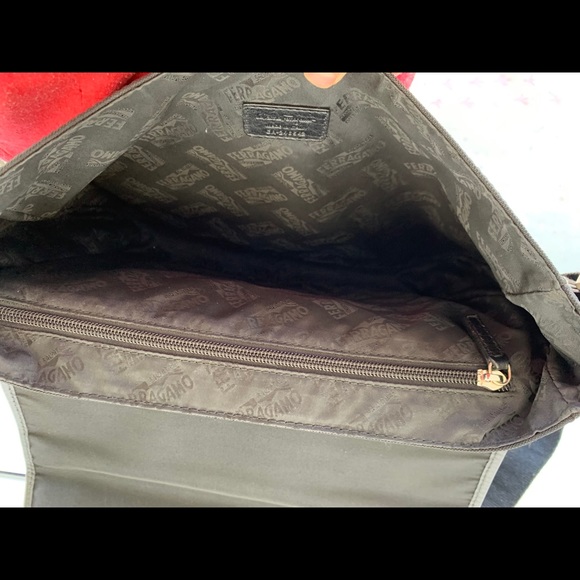 Salvatore Ferragamo Men’s Messenger Bag - Picture 7 of 10